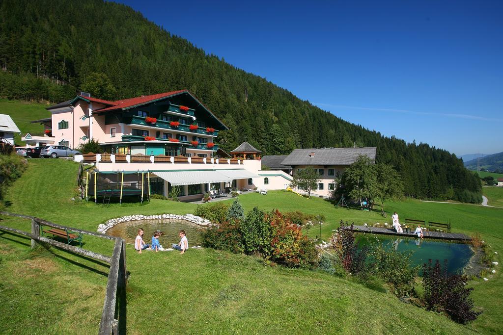 Alpenhotel Neuwirt Schladming Exteriör bild